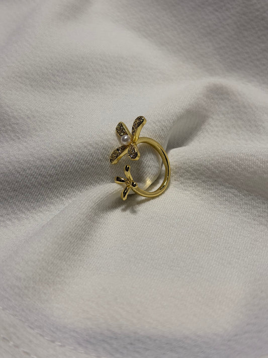 Flower with Pearl Gold-plated Ring