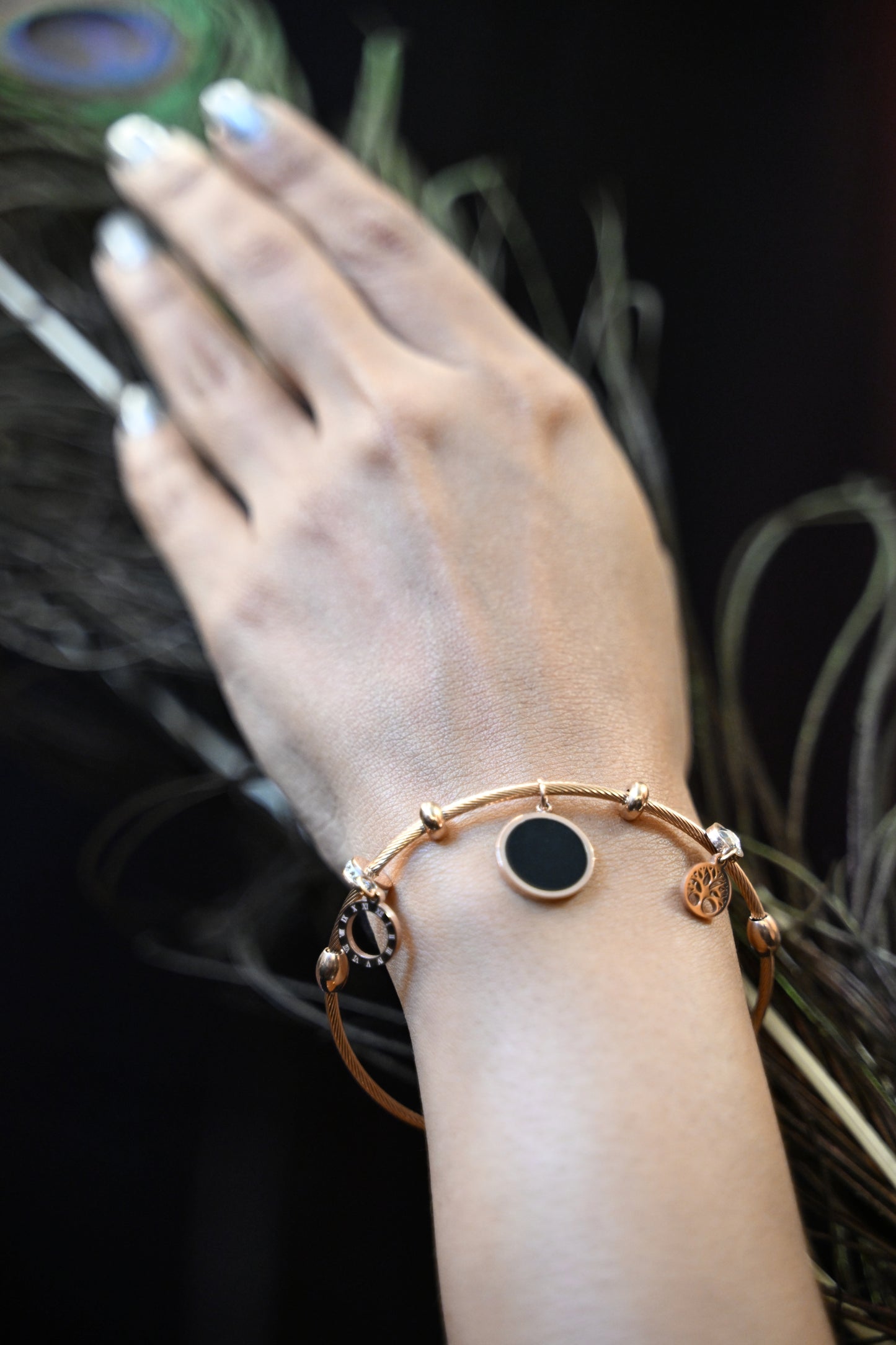 Dot Stainless Steel Anti-Tarnish Magnetic Bracelet