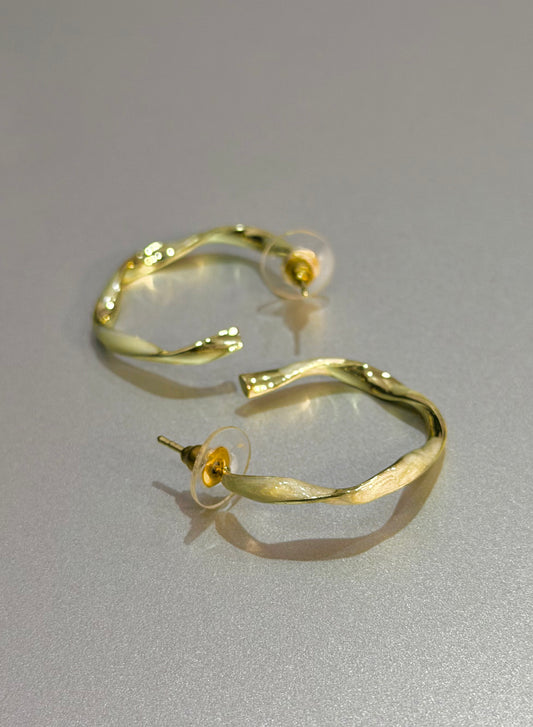 Open Circle Twisted Enamel Hoop Earrings