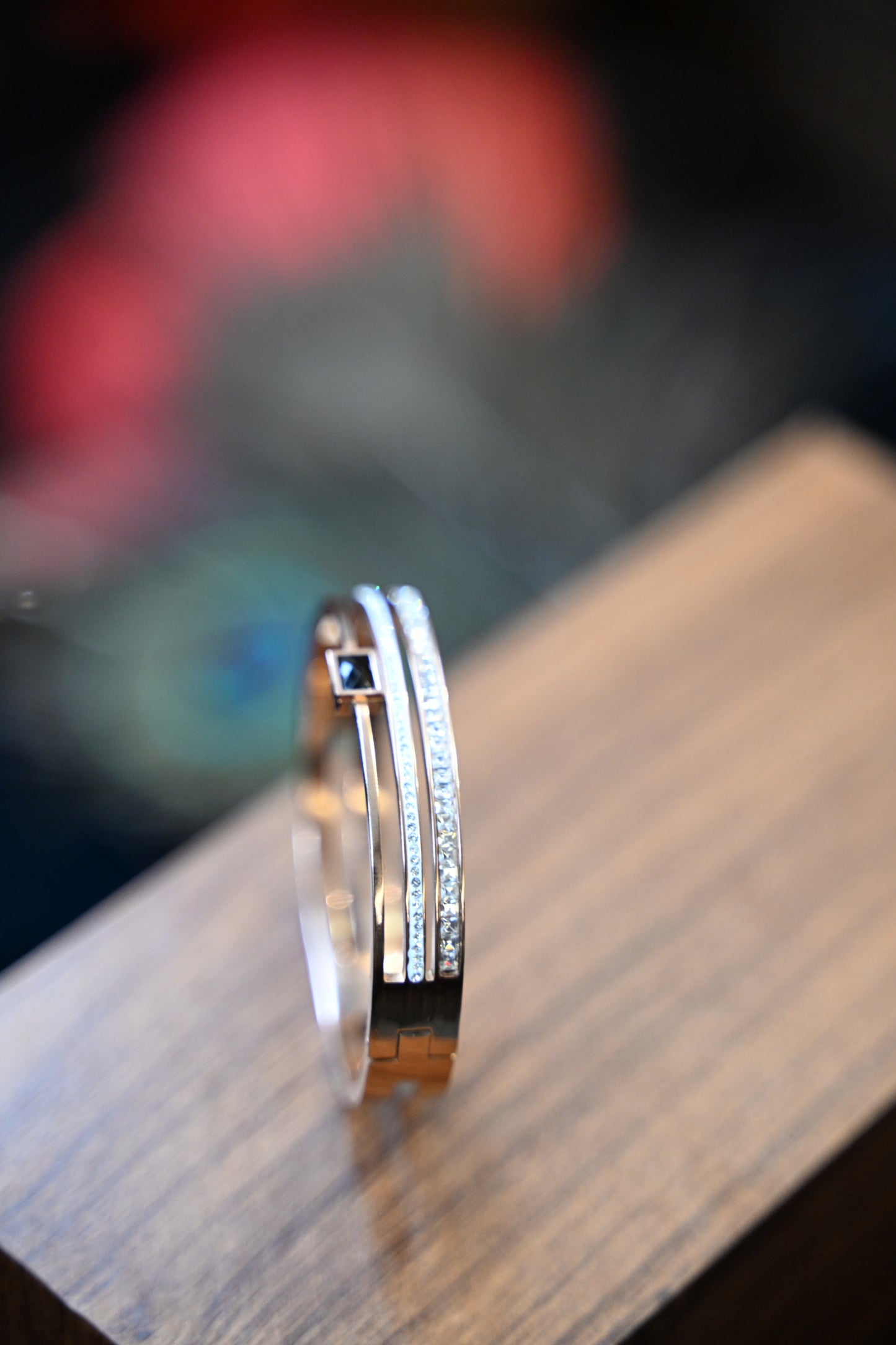 Layered Stone Stainless Steel Anti-Tarnish Push Pull Bracelet