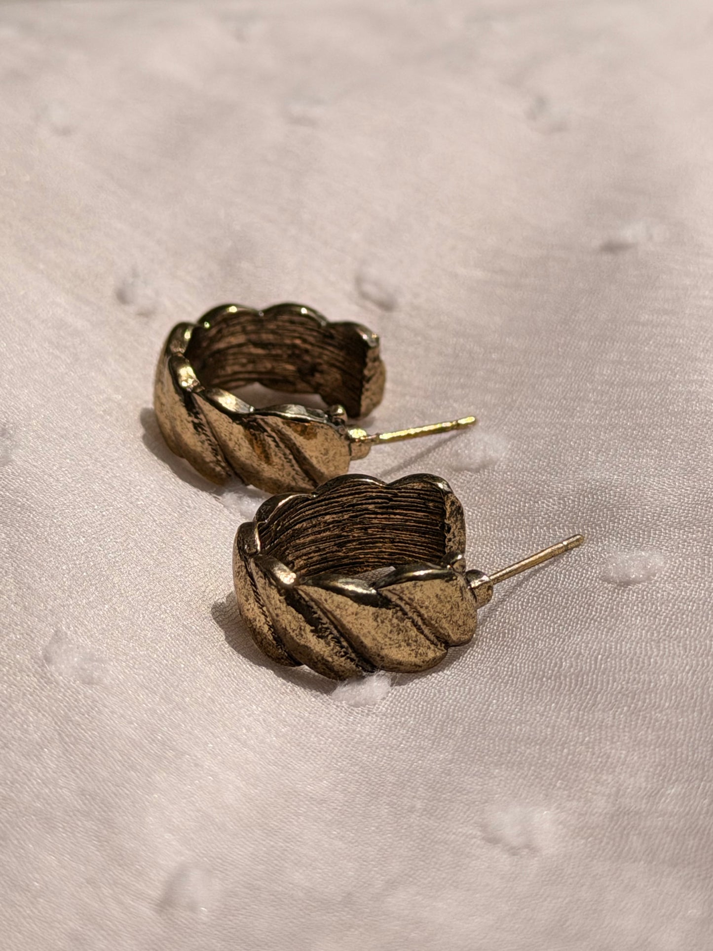 Antique Gold Plated Fashion Hoops Earring