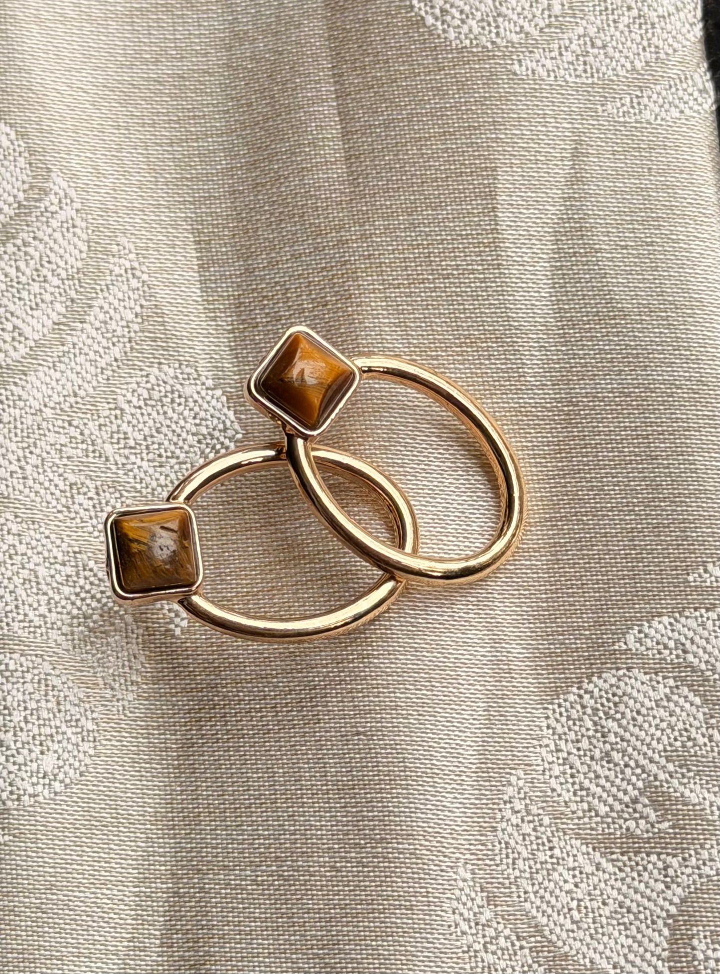 Stone Studded Oval Western Earring