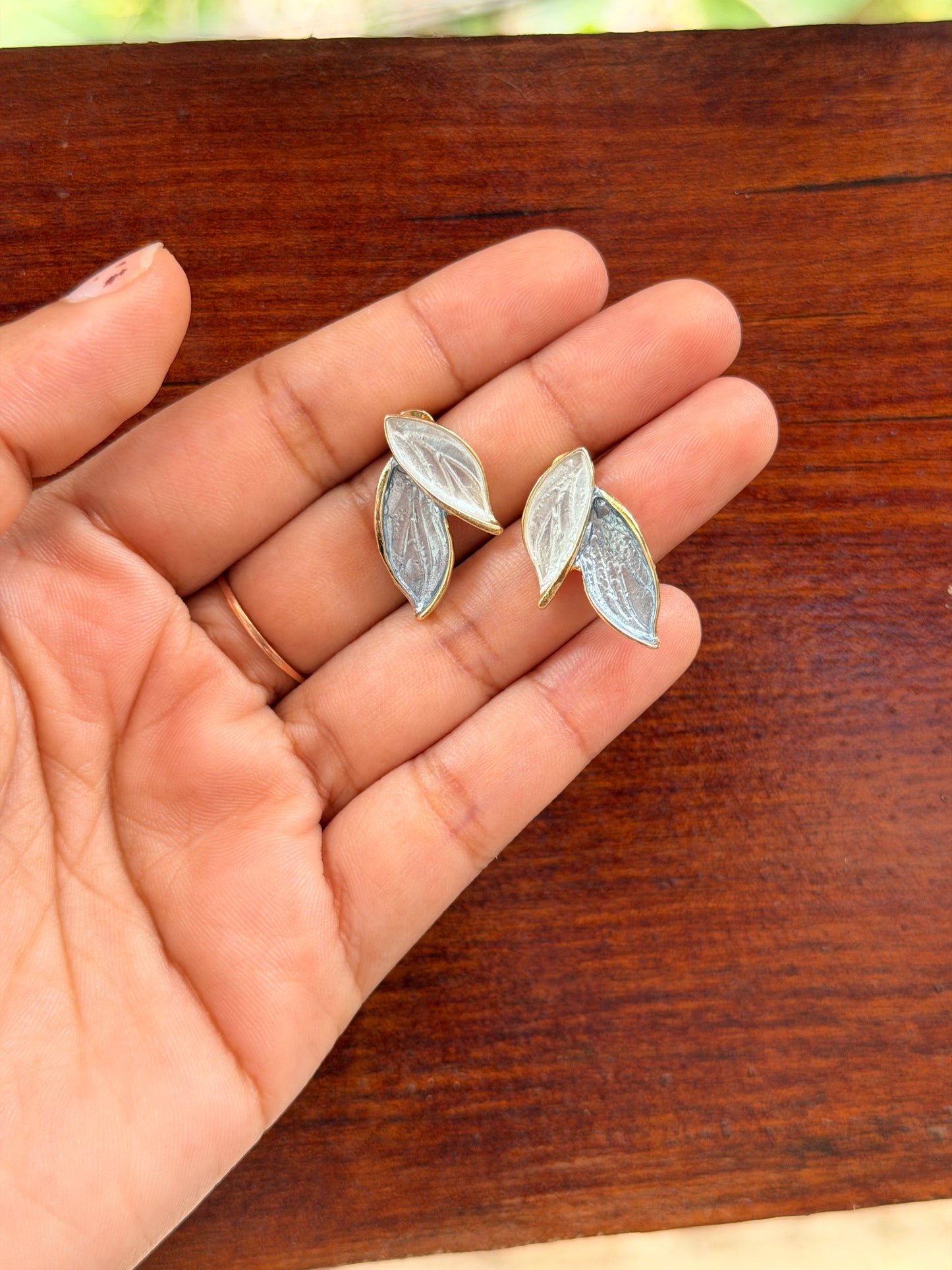 Leaf-Shaped Drop Earring