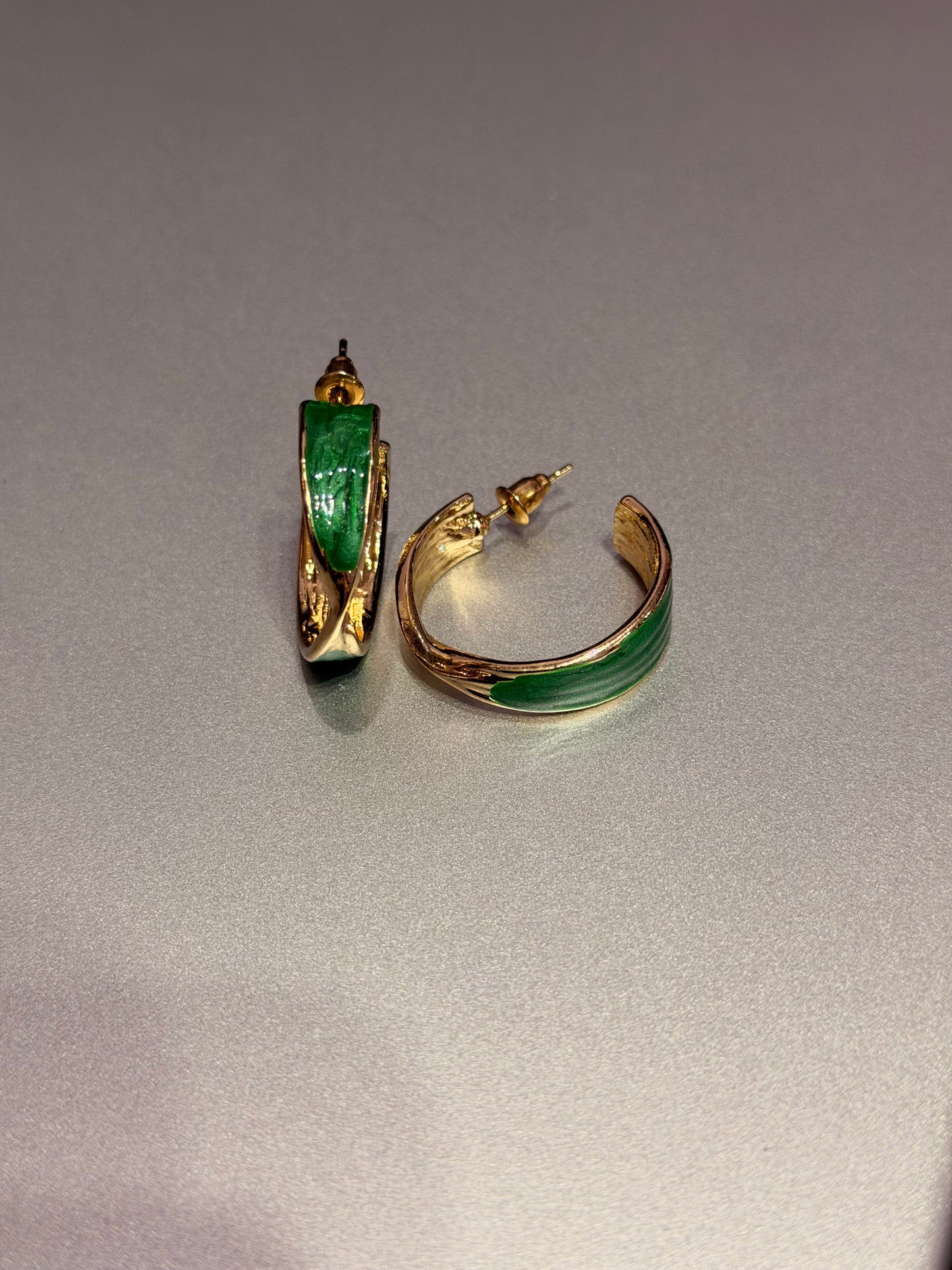 Twisted Fashion Hoop Earring