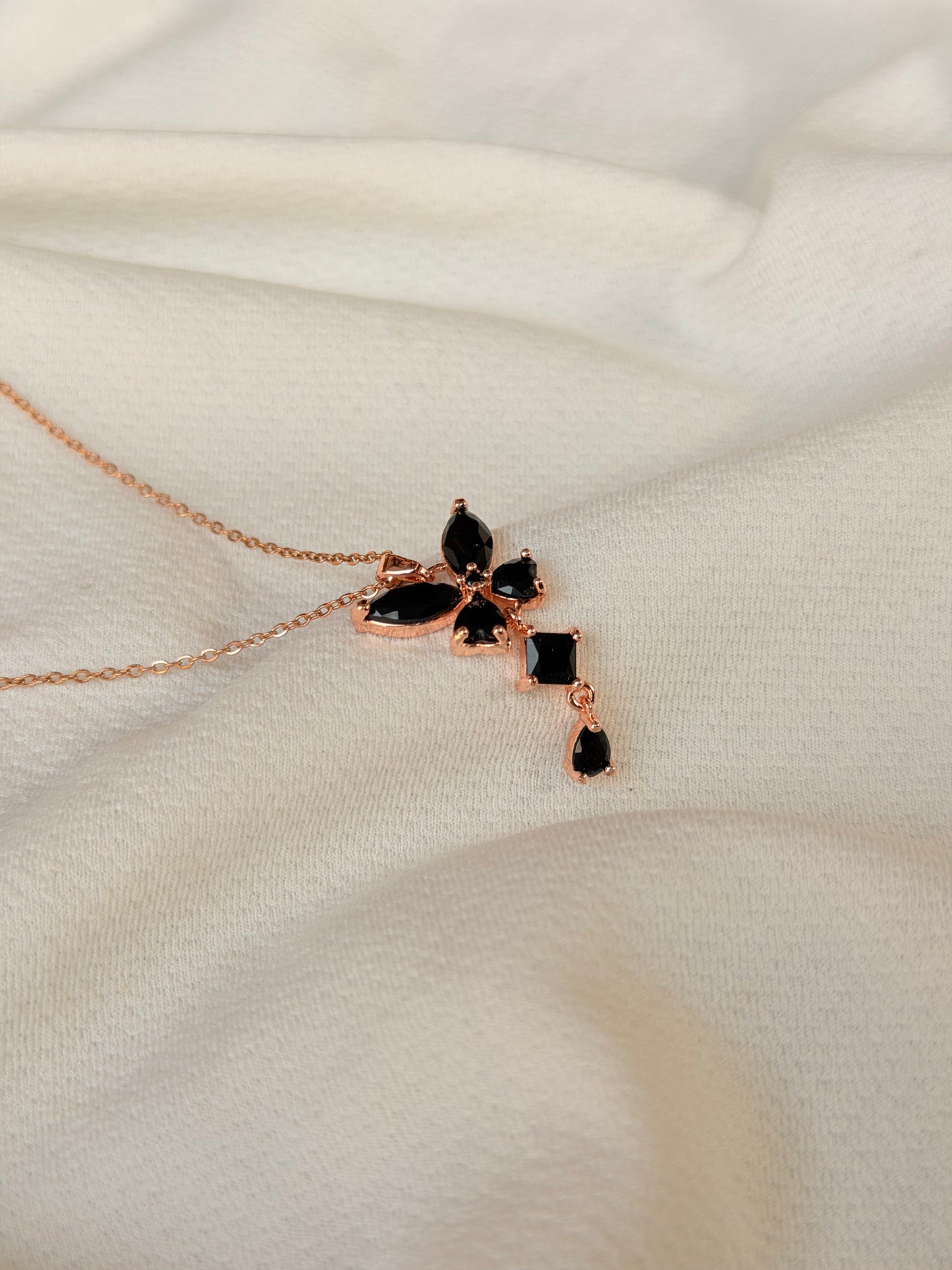 Butterfly Rosegold Antitarnish Chain Pendant