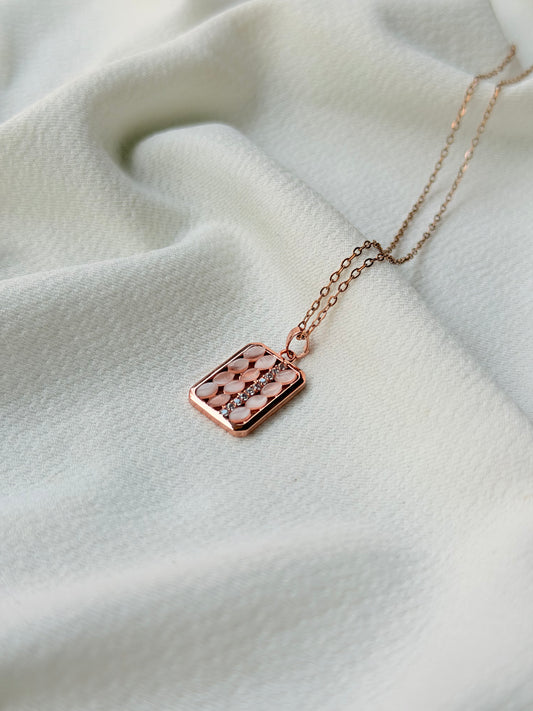 Geometric Rosegold Antitarnish Chain Pendant