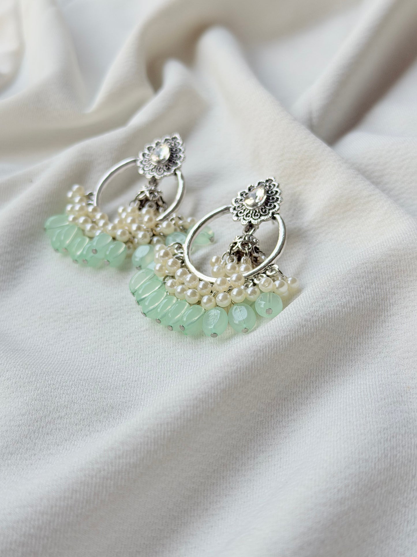 Silver Round Droplet Pearl Beads Fashion Antique Earring