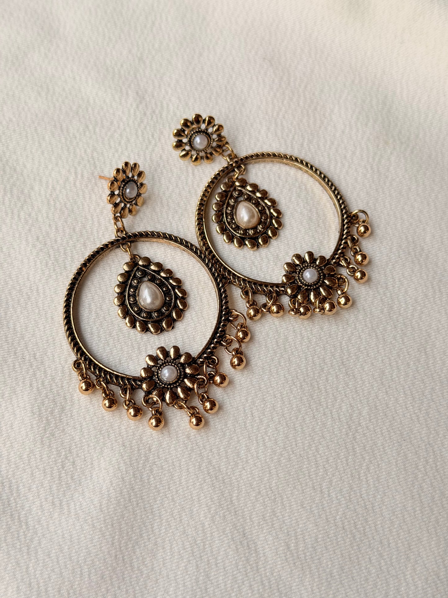 Antique Gold Ethnic Earring with Pearl and Ghungroos