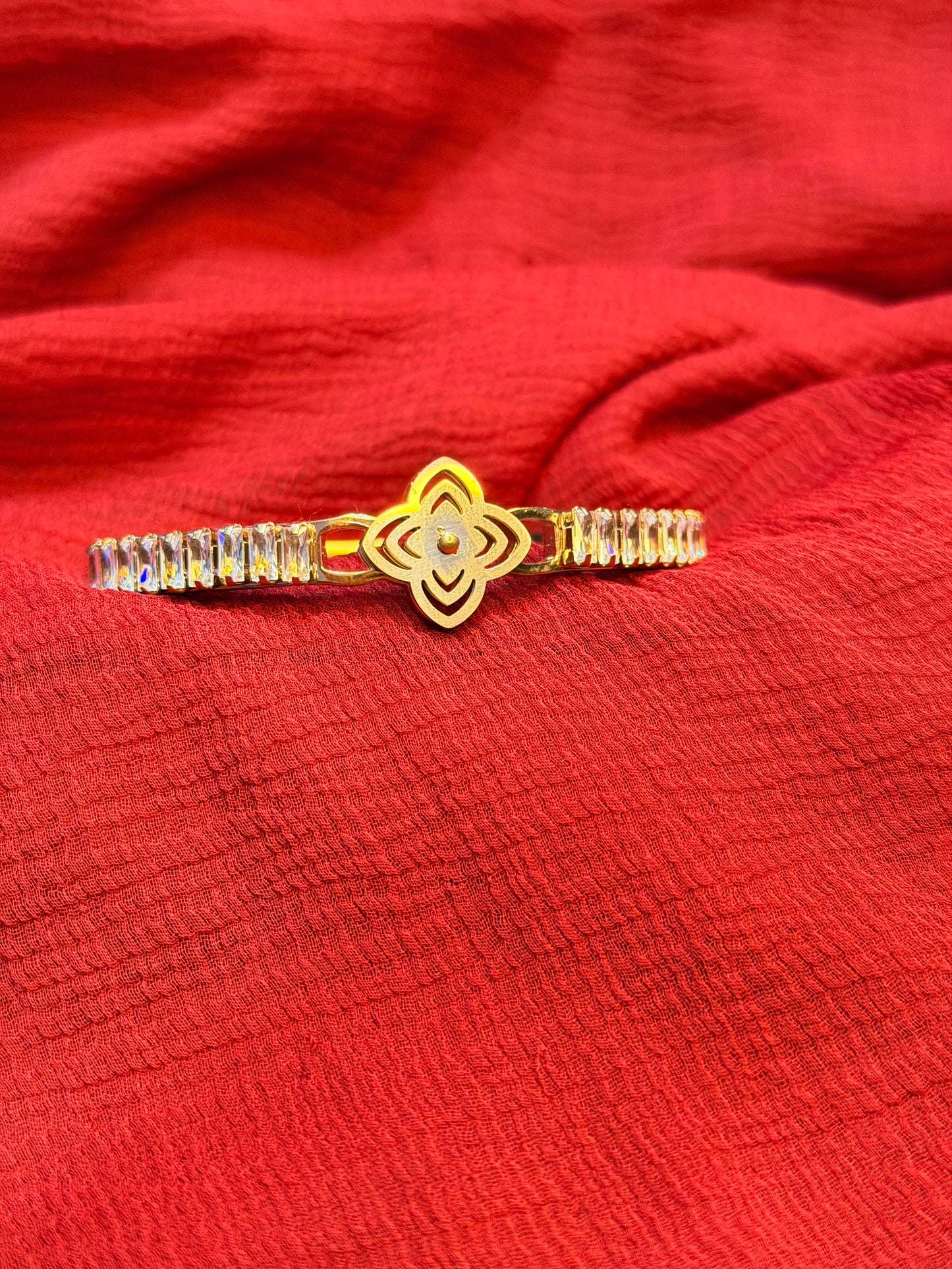 American Diamond Rose Gold-Plated AntiTarnish Push Pull Bracelet