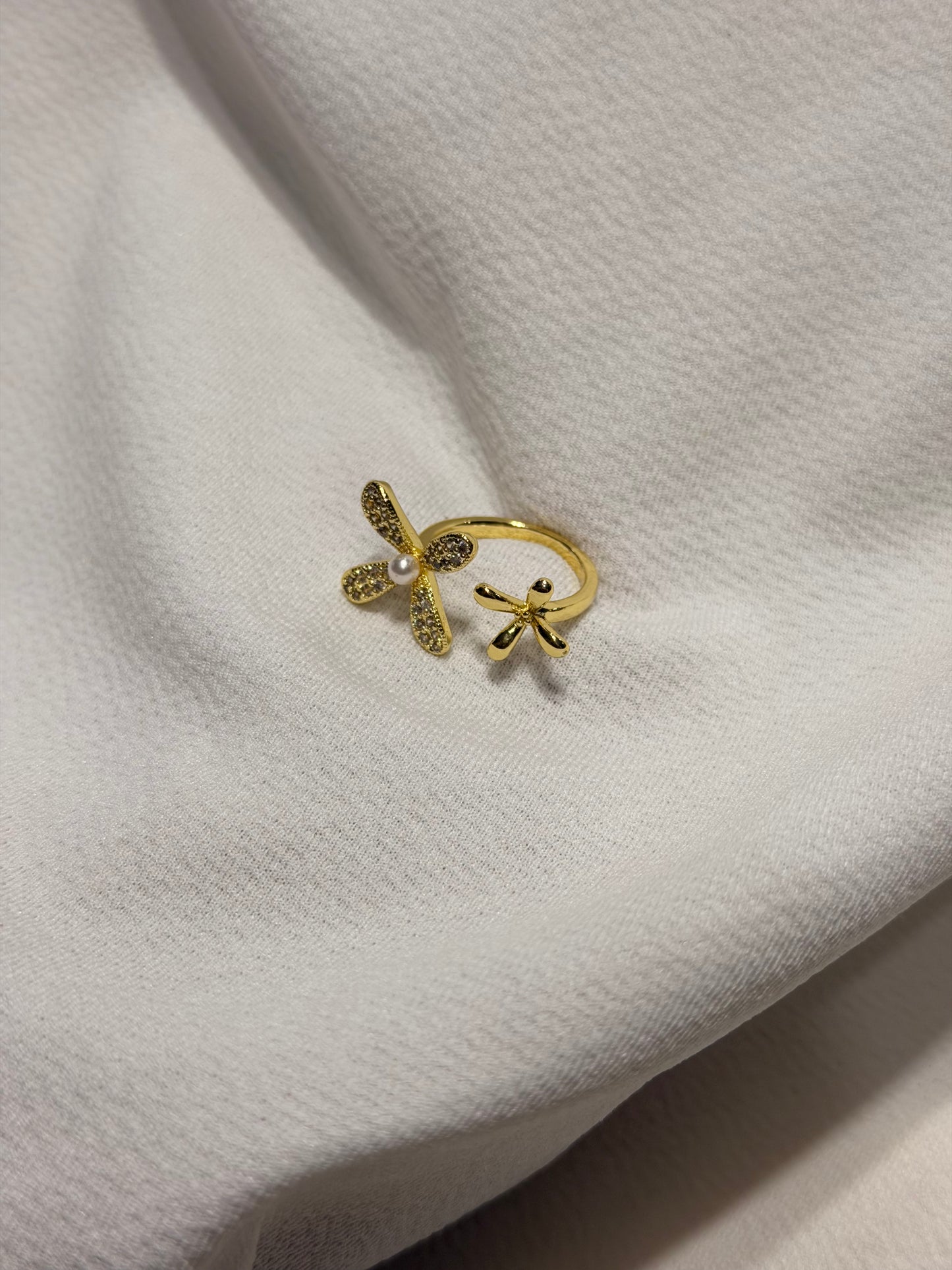 Flower with Pearl Gold-plated Ring