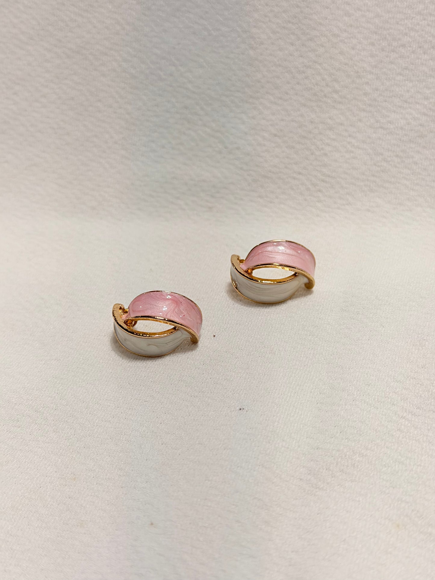 Enamel Arc Stud Earring