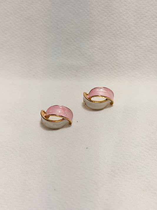 Enamel Arc Stud Earring
