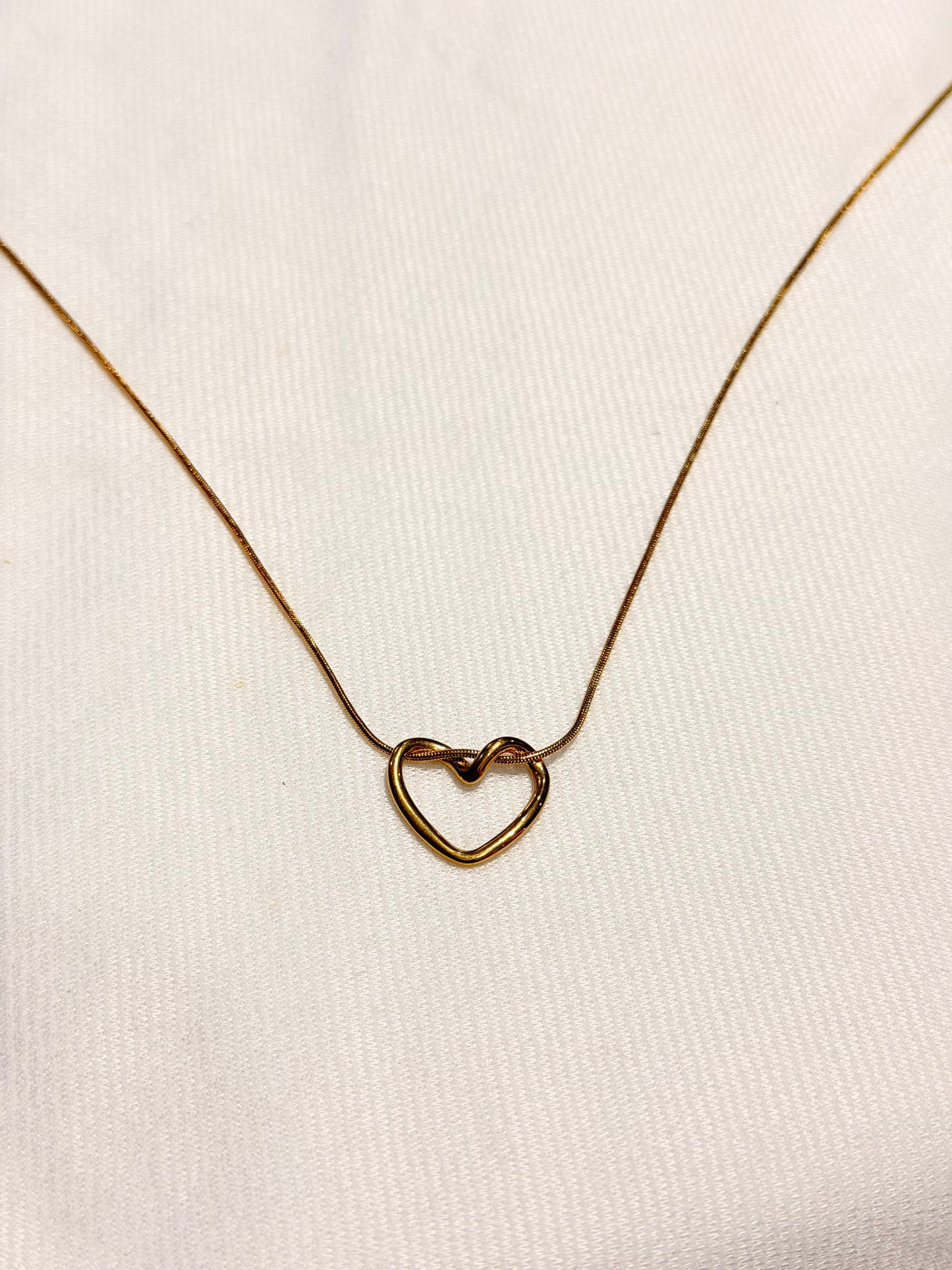 Heart Shaped 22k Gold Plated Stainless Steel Anti Tarnish Chain Pendant